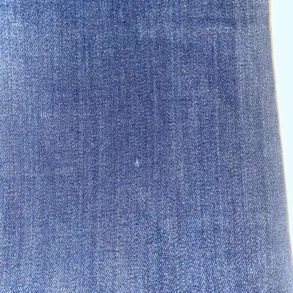 MADEWELL Petite Curvy High-Rise Skinny Jeans in Sussex Wash: TENCEL™ Denim | 30P - Picture 4 of 7